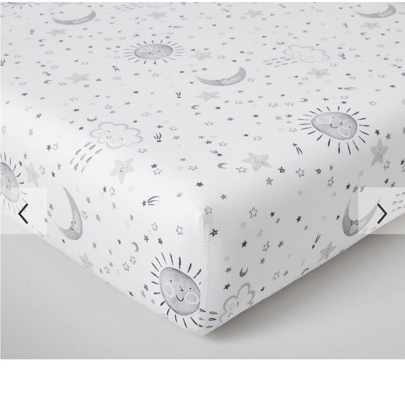 Pottery barn Skye Organic Crib Fitted Sheet - Picture 1 of 3